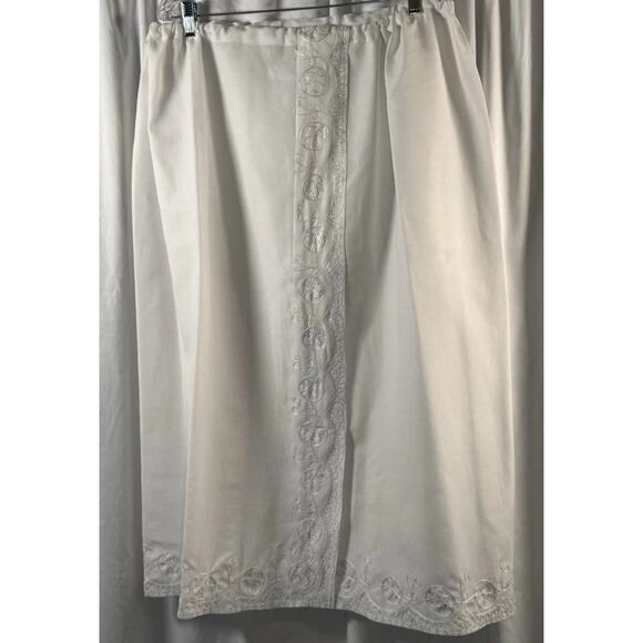 SHERMARKE Drawstring Waist Embroidered Trim Skirt, White Sz: OS, 82-33 - Picture 1 of 10